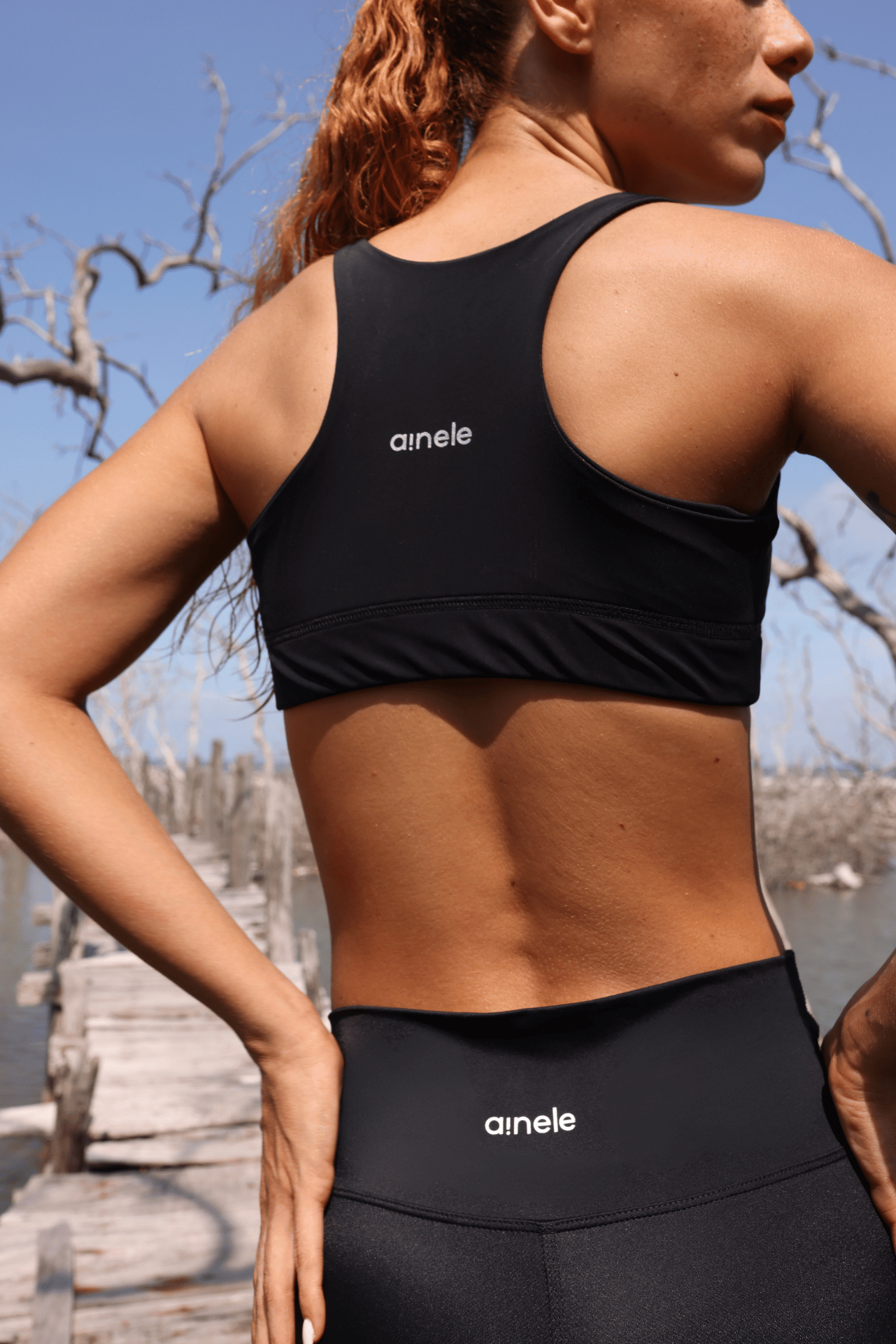 Top Deportivo - Soporte Medio - Negro - Ainele Activewear
